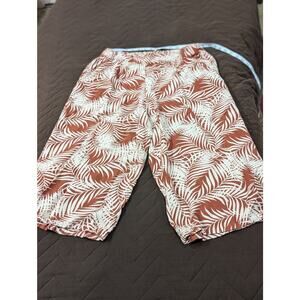 Women's leaf print terra cotta and cream gaucho pants by French Laundry size M